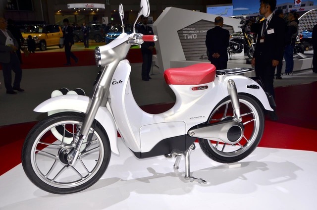 ホンダ EV-Cub Concept（東京モーターショー15）