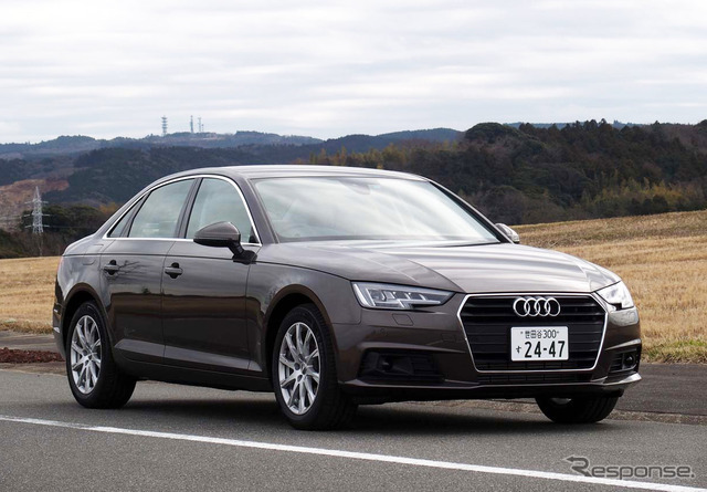 アウディA4 2.0 TFSI オプション装着車。オプション色は8万5000円。