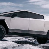 サイバービーストだ！ テスラが845馬力の電動ピックアップトラックを発表…ポルシェ 911 より速い？ 画像