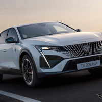 プジョー『408 GTハイブリッド』発売、48V MHEVで燃費を大幅改善　価格は529万円 画像