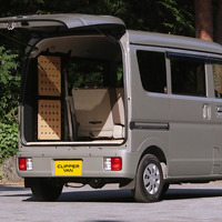 日産『クリッパー』に「マルチラック」、荷室アレンジ自在で車中泊にも対応…210万6500円から 画像