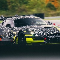 メルセデスAMG『GT』最強、「トラックスポーツ」の最新プロトタイプ写真公開…サーキットテスト開始 画像