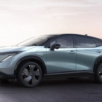 日産『アリア』に改良新型、フロント刷新しGoogleやV2L機能を新採用…667万5900円から 画像