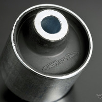 シャコ上げした『ジムニー/シエラ』の操縦性を改善！「キャスターアングルアジャストブッシュ」発売 画像