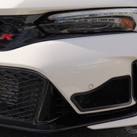 HKS、FL5『シビックタイプR』向け「オイルクーラーキット・ブラック」発売、高負荷の油温上昇を抑制 画像