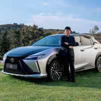 レクサス『RZ』を“純正”で後付けパワーアップ！ KINTO車もOK、22万円で出力30kW向上 画像