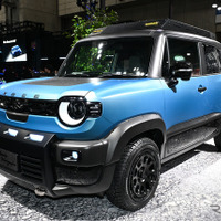 「等高線」がアクセント、新型『クロスビー』をタフで上質にカスタムした『Nature Photographer』…東京オートサロン2026 画像