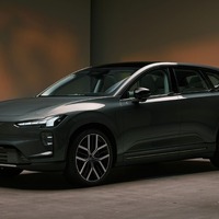 ボルボ、新型ミッドサイズ電動SUV『EX60』発表…航続810kmはクラス最長 画像