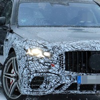 脅威の性能！ メルセデスベンツ Sクラス 新型、発表前の最強AMG「S63」を捕捉 画像