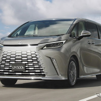 レクサスのミニバン『LM』が改良、おもてなし機能と静粛性向上で4月1日発売…1520万円から 画像