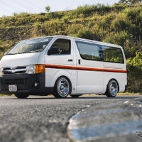 200系ハイエースを左ハンドル化!? 旧き良きアメリカを宿した唯一無二の一台…CARTUNE PickUpCars 2026 画像