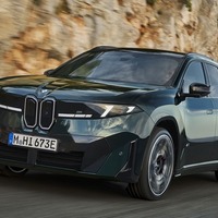 BMW「ノイエクラッセ」初のMパフォーマンスモデル、iX3 新型に最強の「M60 xDrive」…612馬力・航続754km 画像