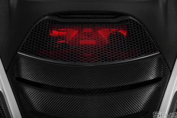エンジン光った！マクラーレン次世代スーパーカー「720S」パワートレイン発覚！ 画像