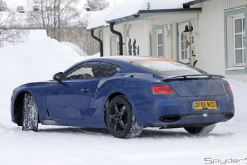 デザイン丸見え！ベントレー コンチネンタルGT次期型、パナメーラ完全移植!? 画像