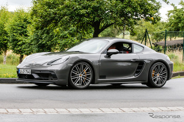 ポルシェ 718ケイマン GTS、公開直前スクープ…370馬力のハイチューン版 画像