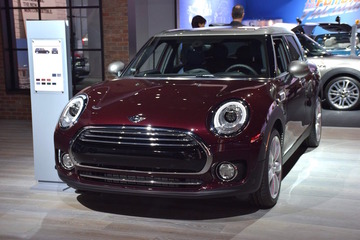 【ロサンゼルスモーターショー15】MINI クラブマン 新型、米国初公開…利便性の高い6ドア車 画像