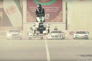 ドバイ警察、2020年に空飛ぶ白バイ「スコーピオン」を計画!【動画】 画像
