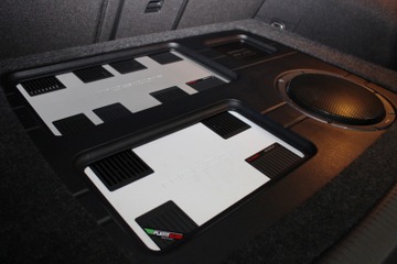 カスタム・オーディオマシン SpecialFeature!! VW GOLF（オーナー・森瀬寛士さん）　by　AUDIO.VISUAL.SECURITY FIST　前編 画像