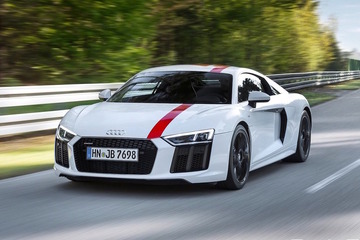 アウディR8は2020年で生産終了の情報！1000馬力のハイパーカーも幻に？ 画像
