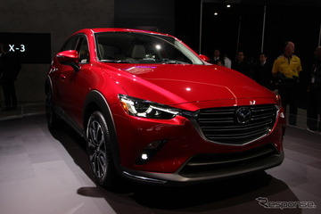 マツダ CX-3 改良新型に新エンジン、加速性能が向上…ニューヨークモーターショー2018 画像