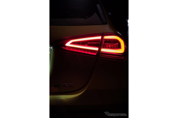 メルセデスAMG、Aクラス 新型に「A35」設定へ…新高性能グレード 画像