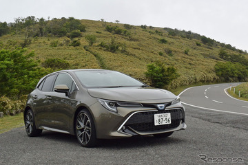 【トヨタ カローラスポーツ 450km試乗】前席重視で“ど真ん中”を外した作りのメリットとデメリット 画像
