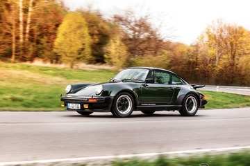 ポルシェ 911ターボ…実用とラグジュアリーと高性能を同義語に［フォトヒストリー］ 画像
