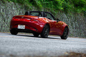 【カーオブザイヤー15 選考コメント】楽しく、幸福感に包まれる車…山内一典 画像