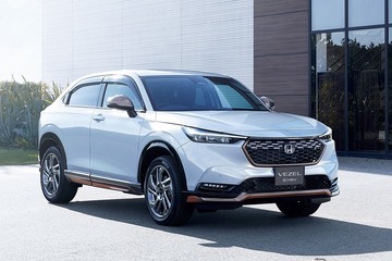 【ホンダ ヴェゼル 新型】「e：HEV」搭載など、7年ぶりのフルモデルチェンジ…価格は227万9200円より 画像