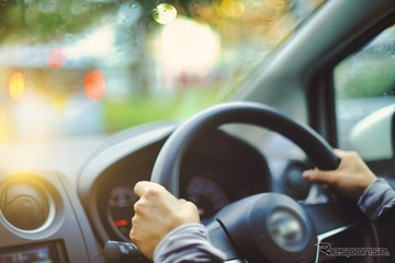 まさか自分の目に爆弾が!? 運転に大切な「視野」を保つために【岩貞るみこの人道車医】 画像