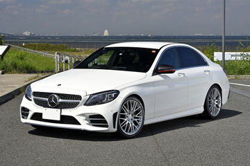 メルセデス・ベンツ C220dでハイエンドオーディオを楽しむ優雅な世界 画像