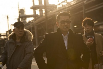 【予告編】中井貴一＆ユースケ・サンタマリア＆ピエール瀧が恫喝！「きんぴか」 画像