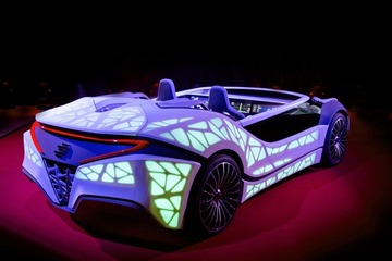 【CES16】ボッシュの新コンセプトカー、ダッシュボード全体がディスプレイに 画像
