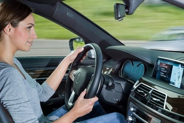 ニュアンス Dragon Drive Automotive Assistantが、CESイノベーションアワード受賞 画像