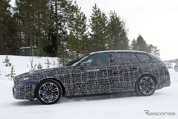 電動ワゴン市場に加熱の兆し！ BMWの電動5シリーズ、最強の『i5ツーリング M60』実車を初スクープ！ 画像