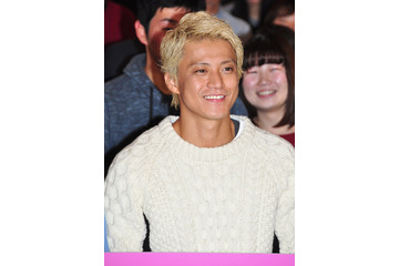 小栗旬、アクションシーンでの向井理の衝撃の落馬を明かす！「恐怖の撮影でした」 画像