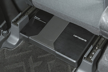 「実践！ 初めてのカーオーディオ」 第14回 サブウーファーの追加から入るのもアリ！ 実行するとサウンドが一変！ 画像