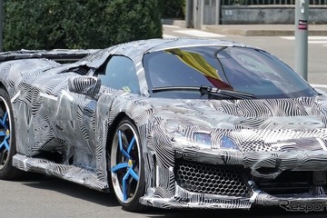 車名候補は6つも!?  フェラーリの新型ハイパーカー、量産型デザインのプロトタイプあらわる 画像