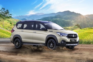 日本にも欲しい!? スズキの3列シートSUV『XL7』にハイブリッド登場 画像