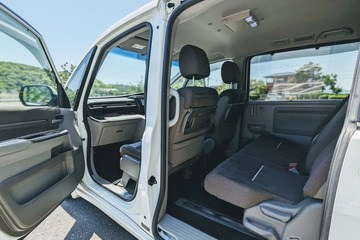 たった1分でクリアな視界！ プロ直伝のフロントガラス曇り防止術～Weeklyメンテナンス～ 画像