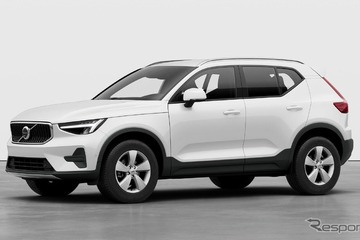 ボルボ『XC40』、新エントリーモデルに509万円の「Essential B3」追加 画像