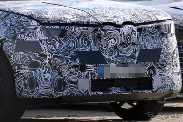顔が激変！ BMWの最小SUV『X1』改良新型、ノイエクラッセ導入へ…プロトタイプを初スクープ 画像