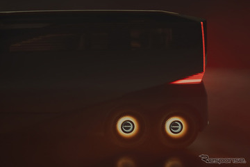 レクサス最高峰が6輪のミニバンに!? トヨタの挑戦的フラッグシップ戦略に「この迫力とデザインはえぐすぎる」の声 画像