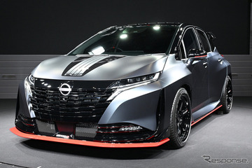 「変態すぎる」「日産はかくあるべき」ド迫力ボディの『AURA NISMO RS』世界初公開にSNSは興奮の渦、市販化に期待も 画像