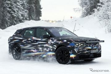 時代に逆行!? ベントレーがEV開発を加速、新型SUVが雪上ドリフト 画像