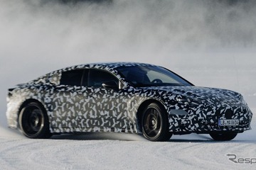 メルセデスAMG GT 4ドアクーペ 新型、スウェーデンで最終冬季テスト完了…「AMGレースエンジニア」搭載 画像