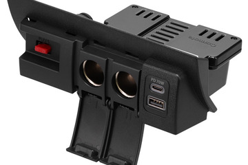 カーメイト、『ハイエース』H200系専用の「増設電源ユニット」ハイエンドモデルが登場