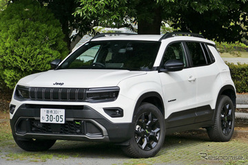 【ジープ アベンジャー4xeハイブリッド 新型試乗】ゆったりとしたBEVに対し“小気味いい”走りに好感…島崎七生人