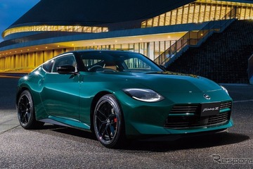日産『フェアレディZ』改良新型、フロントにZエンブレム復活・新色「雲龍グリーン」採用…573万7600円から