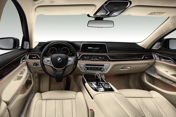 BMW 7シリーズ 新型、米10ベストインテリア2016に輝く 画像